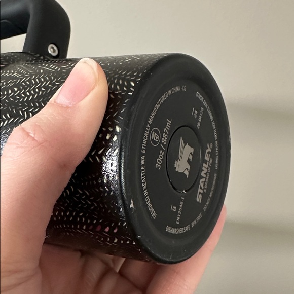 GUC 30oz CALIA Stanley no straw - Picture 7 of 15